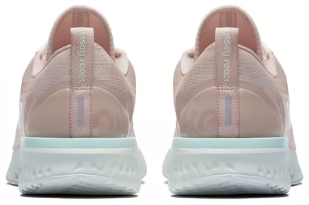 Nike Odyssey React 低筒 跑步鞋 GS 粉 Lookbook Nike Odyssey React 低筒 跑步鞋 GS 粉