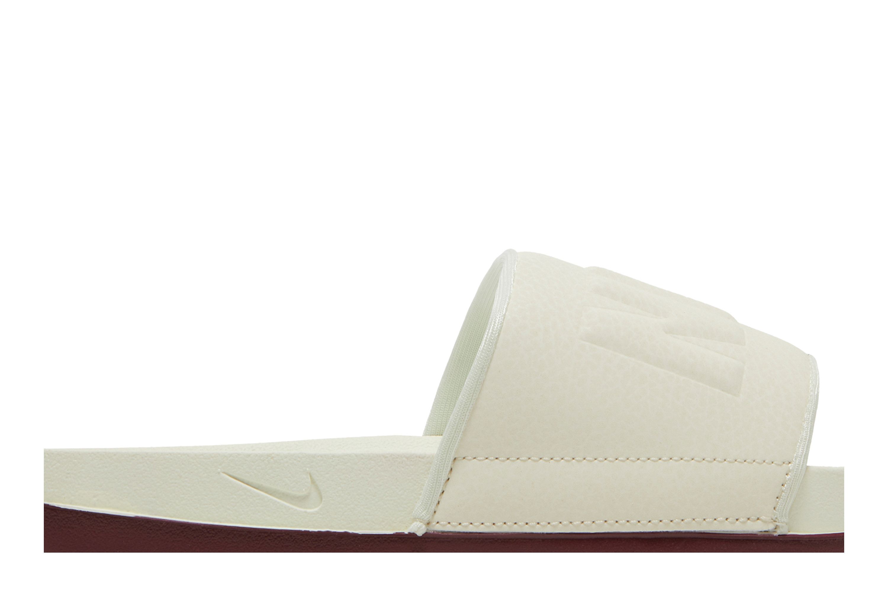 Order (W) Nike Offcourt Slide ''Cashmere'' Sandale BQ4632-701
