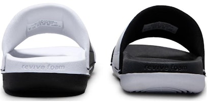 (W) Nike Offcourt Slide 'Putih Hitam Menyilang' FQ7646-100 Lookbook (W) Nike Offcourt Slide 'Putih Hitam Menyilang' FQ7646-100