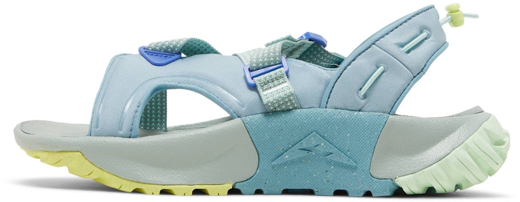 (W) Nike Oneonta Sandal 'Biru Malam Hutan' DJ6602-400 Lookbook (W) Nike Oneonta Sandal 'Biru Malam Hutan' DJ6602-400