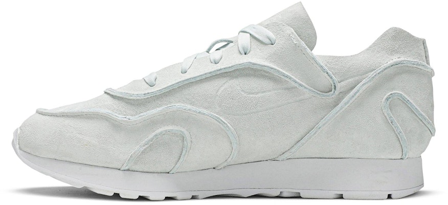 (W) Nike Outburst Deconstructed 'Ghost Aqua' Sepatu Wanita AQ4241-400 Lookbook (W) Nike Outburst Deconstructed 'Ghost Aqua' Sepatu Wanita AQ4241-400