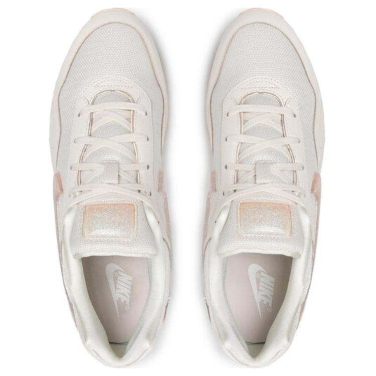 Shop Nike Outburst Premium 減震耐磨 低筒 生活休閒鞋 女款 象牙色