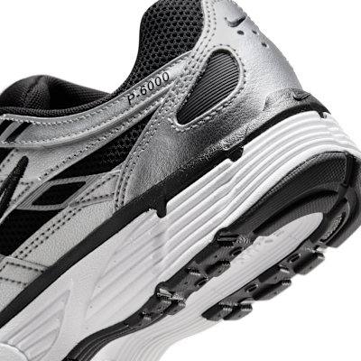 Cheap (W) ナイキ P-6000 レトロ ランニング スニーカー メタリックシルバー/ブラック/ホワイト BV1021-013