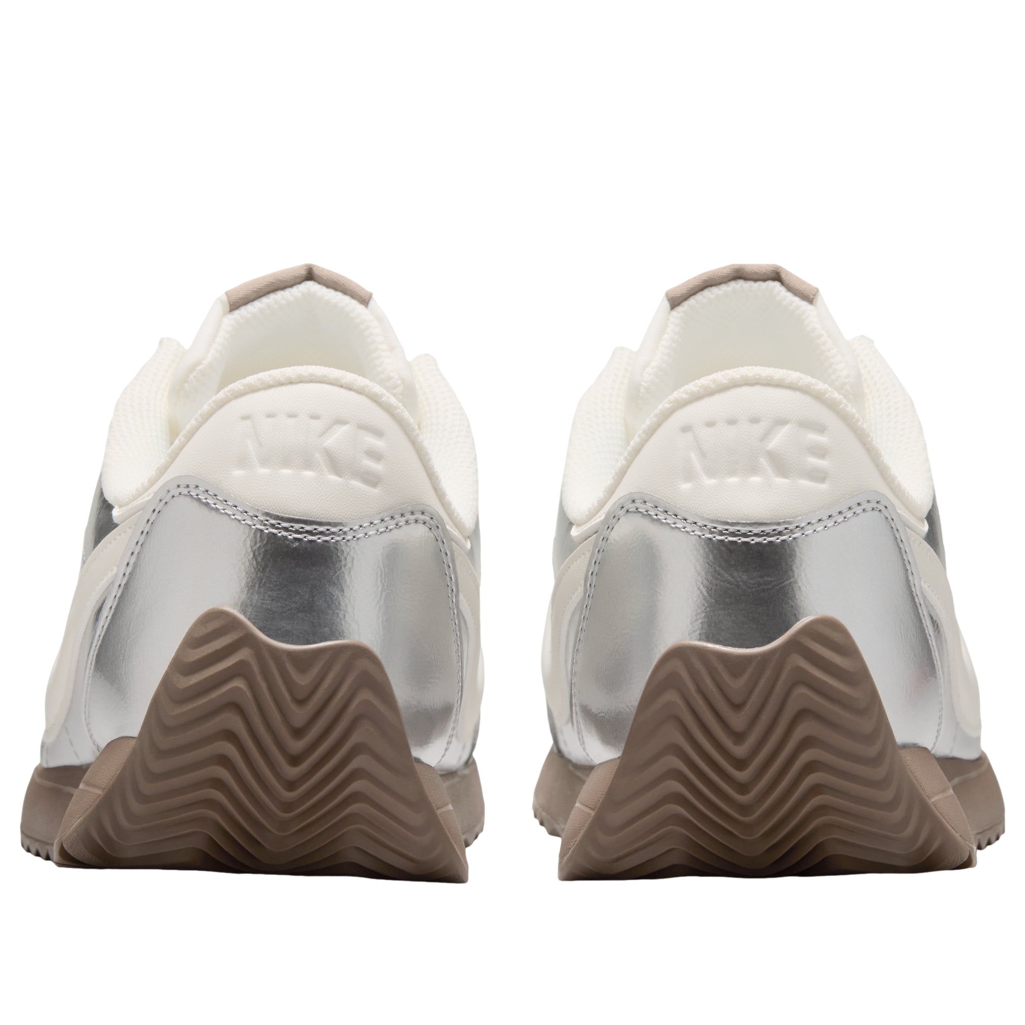 Shop (W) Nike Pacific ''Argent Métallique Marron Vison Voile'' IR2750-095