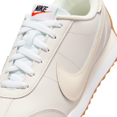 (W) Nike Pacific Leather Sneakers Phantom/Putih Coklat Muda/Ivory Pucat HV6430-002 Sizing (W) Nike Pacific Leather Sneakers Phantom/Putih Coklat Muda/Ivory Pucat HV6430-002