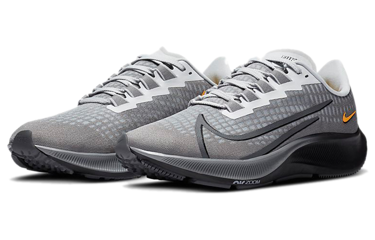 (W) Nike Air Zoom Pegasus 37 Shoe Grey/Black/Orange 圖 3
