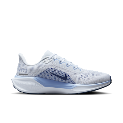 Lookbook (W) Nike Pegasus 41 Putih/Aluminum/Abu Sepakbola/Biru Diffused FD2723-125