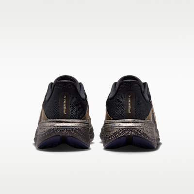 Details for (W) Nike Pegasus 42 "Keely Hodgkinson" 黑/深藍/霧藍 IR7192-001