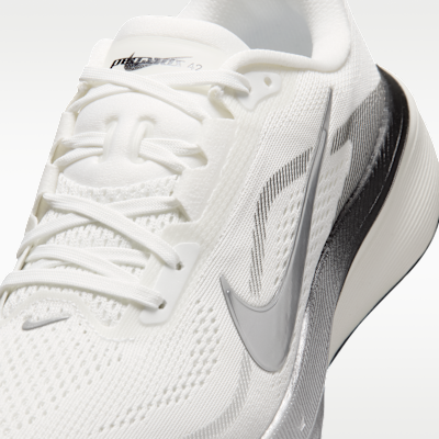 Sizing (W) Nike Pegasus 42 Summit Putih/Hitam/Perak Metalik/Jualan IR0298-100