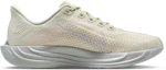 Shop (W) Nike Pegasus Plus Sea Glass/Kapur/Platinum Tulen/Putih IO9912-001