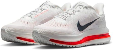 (W) 耐克Pegasus Premium 'Summit White Bright Crimson' 白红配色跑鞋 HQ2593-101 Lookbook (W) 耐克Pegasus Premium 'Summit White Bright Crimson' 白红配色跑鞋 HQ2593-101