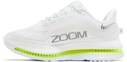 (W) Nike Pegasus Premium 'Putih Volt' HQ2593-100 Lookbook (W) Nike Pegasus Premium 'Putih Volt' HQ2593-100