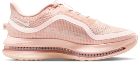 (W) 耐克飞马高级款 芭乐冰/微粒粉/纯铂金/风帆色 HQ2593-801 Lookbook (W) 耐克飞马高级款 芭乐冰/微粒粉/纯铂金/风帆色 HQ2593-801