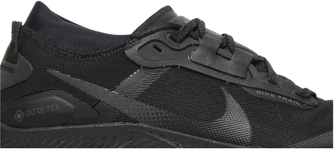 (W) Nike Pegasus Trail 3 Gore-Tex Hitam Kelabu Asap Gelap DC8794-001 Order (W) Nike Pegasus Trail 3 Gore-Tex Hitam Kelabu Asap Gelap DC8794-001