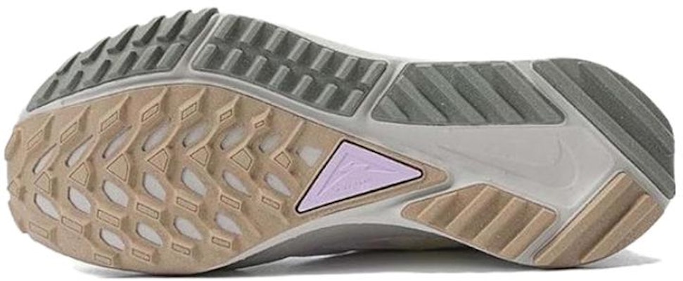 (Women) Nike Pegasus Trail 4 'Tan' FZ5060-095 Shop (Women) Nike Pegasus Trail 4 'Tan' FZ5060-095