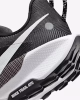 Cheap (W) Nike Pegasus Trail 5 '黑灰狼' DV3865-001