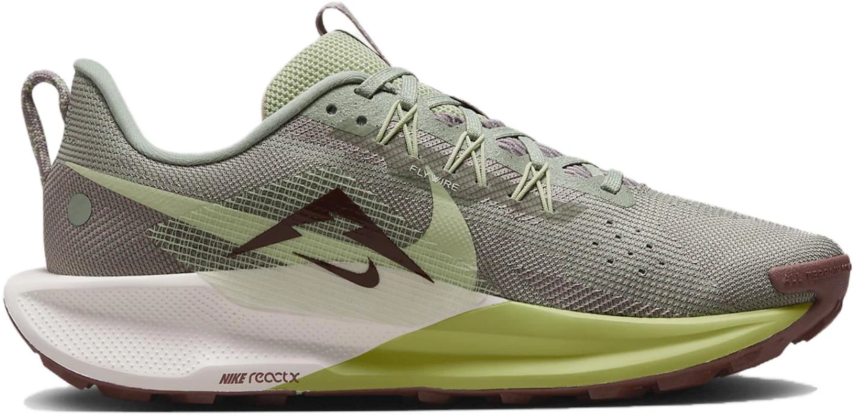 (Women) Nike Pegasus Trail 5 'Jade Horizon Crimson Tint' DV3865-300 Lookbook (Women) Nike Pegasus Trail 5 'Jade Horizon Crimson Tint' DV3865-300