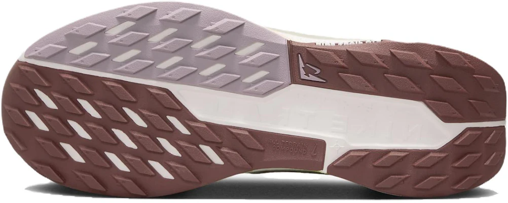 (Women) Nike Pegasus Trail 5 'Jade Horizon Crimson Tint' DV3865-300 Details for (Women) Nike Pegasus Trail 5 'Jade Horizon Crimson Tint' DV3865-300