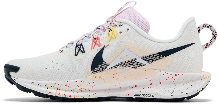 (Women) Nike Pegasus Trail 5 'Summit White Armory Navy' DV3865-102 Lookbook (Women) Nike Pegasus Trail 5 'Summit White Armory Navy' DV3865-102