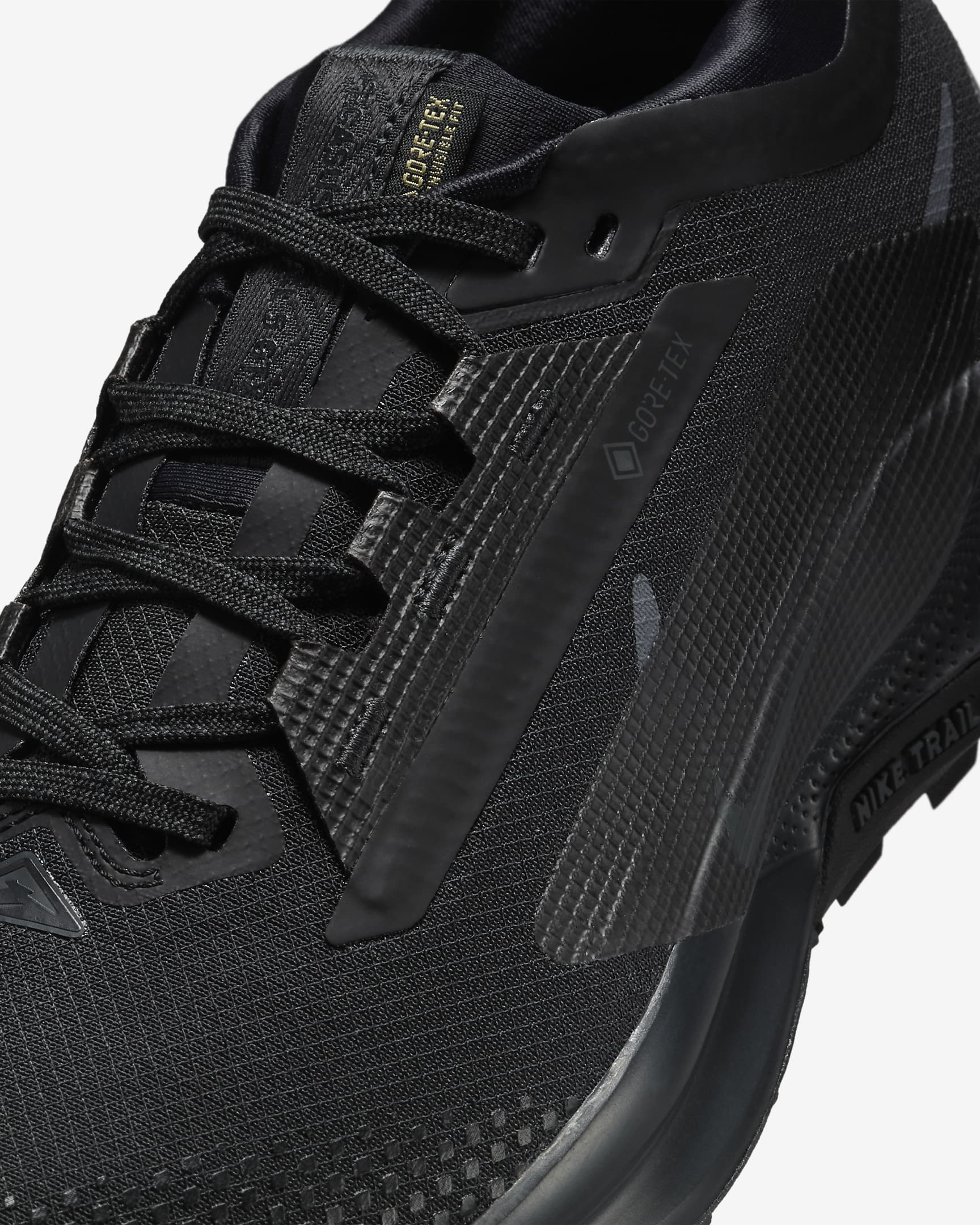 Sizing (W) 나이키 페가수스 트레일 5 고어텍스 '블랙 앤트러사이트 블랙' FQ0912-002