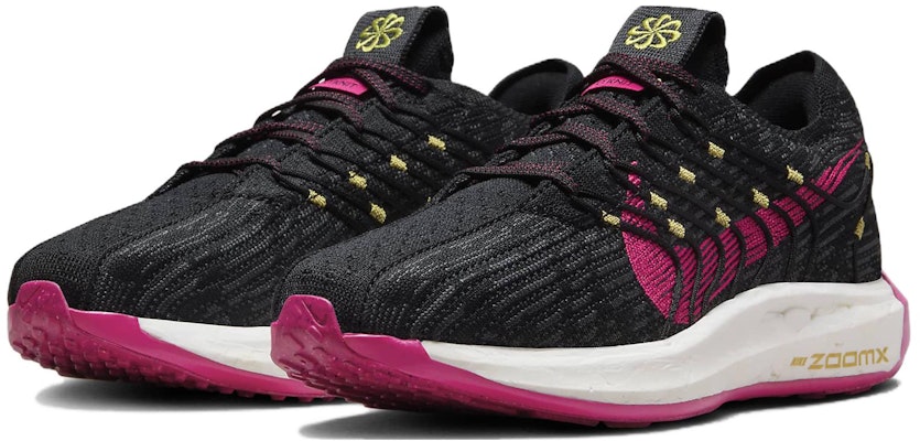 (W) Nike Pegasus Turbo 'Negro Fireberry' DM3414-008 Lookbook (W) Nike Pegasus Turbo 'Negro Fireberry' DM3414-008