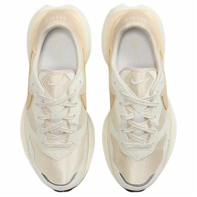 (W) Nike Phoenix Waffle 'Marrón Claro Orewood' FD2196-104 Lookbook (W) Nike Phoenix Waffle 'Marrón Claro Orewood' FD2196-104