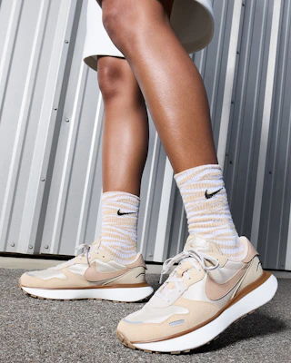 (W) Nike Phoenix Waffle ''Sandrift Sesame Metallic'' Herrenschuhe. FD2196-102 7