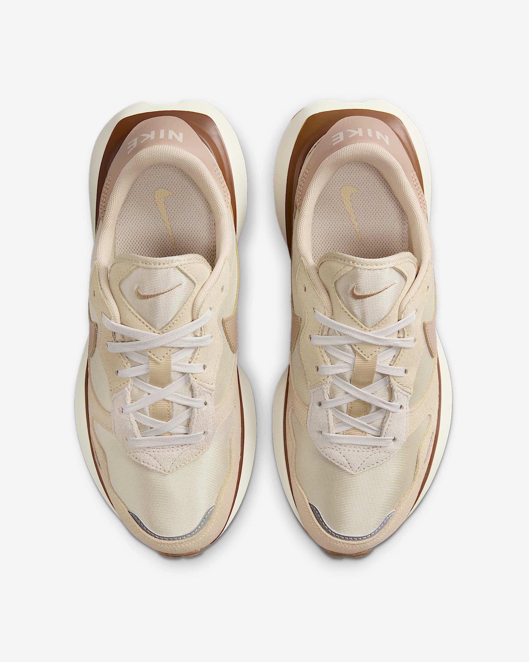 Details for (W) Nike Phoenix Waffle ''Sandrift Sesame Metallic'' Herrenschuhe. FD2196-102
