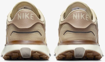 (W) Nike Phoenix Waffle 'Sandrift Sesame Metallic' - Pasir Bijan Logam FD2196-102 Sizing (W) Nike Phoenix Waffle 'Sandrift Sesame Metallic' - Pasir Bijan Logam FD2196-102