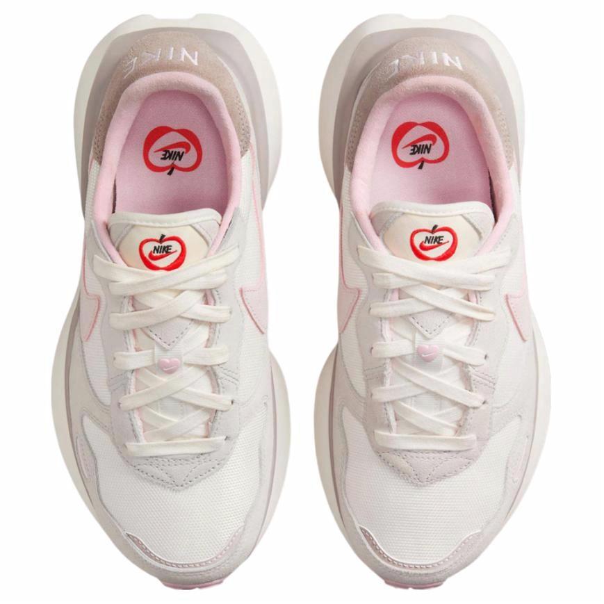 Shop (W) Nike Phoenix Waffle "Día de San Valentín 2025" HV5993-161