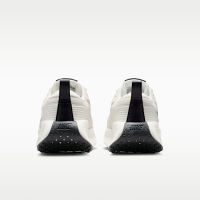 Details for (Women) Nike Pro Minah Phantom/Black/Metallic Silver FV6343-012