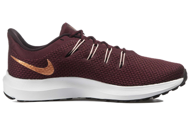 Order (W) Nike Quest 2 Low-Top Rosso CI3803-601