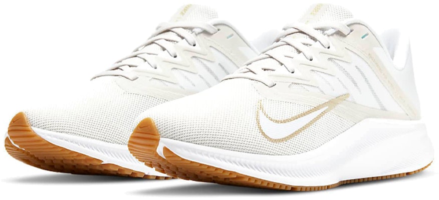(W) Nike Quest 3 'Platinum Tint Emas Metalik Bintang' CD0232-010 Lookbook (W) Nike Quest 3 'Platinum Tint Emas Metalik Bintang' CD0232-010