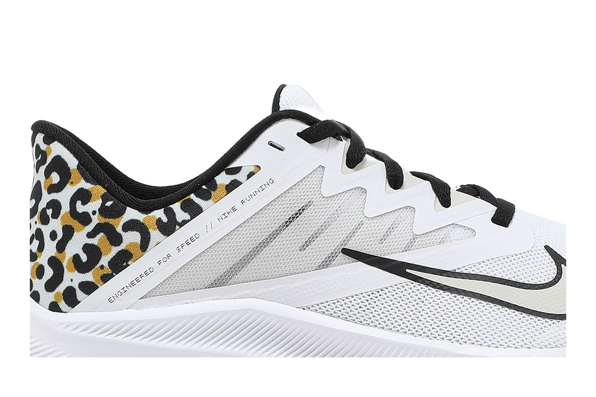 Order (W) Nike Quest 3 Premium ''Luipaard'' CV0149-110