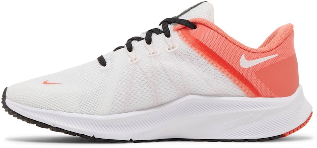(W) Nike Quest 4 'Putih Magic Ember' DA1106-102 Lookbook (W) Nike Quest 4 'Putih Magic Ember' DA1106-102