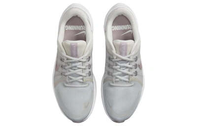 (Women) Nike Quest 4 Premium 'Photon Dust Metallic Lustre' DA8723-011