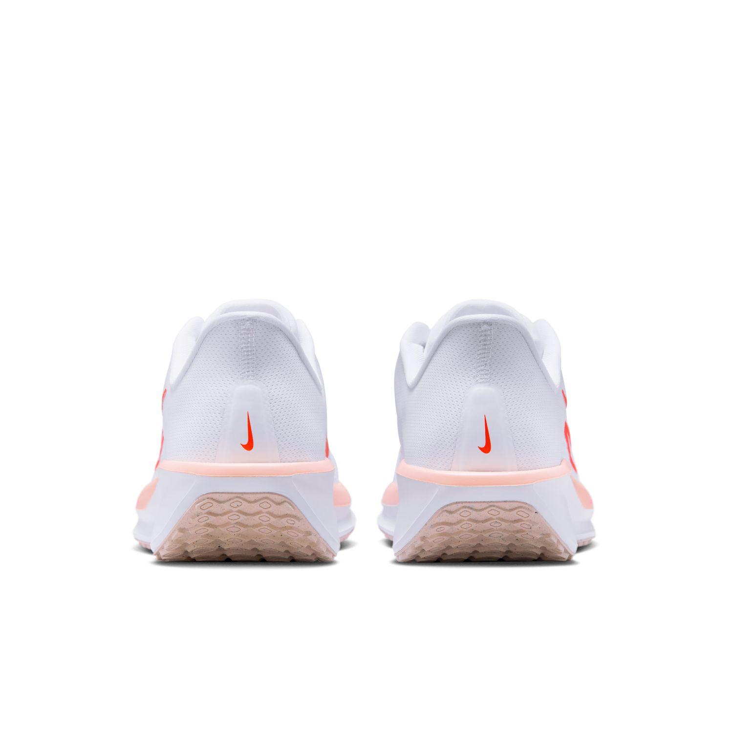 Shop (W) Nike Quest 6 明亮奶油配色 FD6034-108