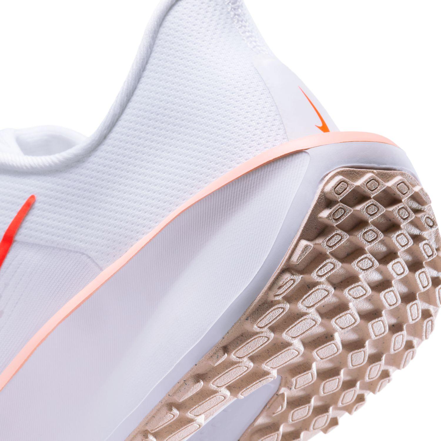 Sizing (W) Nike Quest 6 明亮奶油配色 FD6034-108