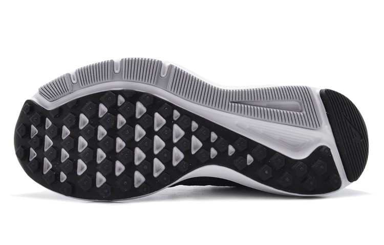 Details for (W) ナイキ クエスト 「メタリックゴールド」 AA7412-006