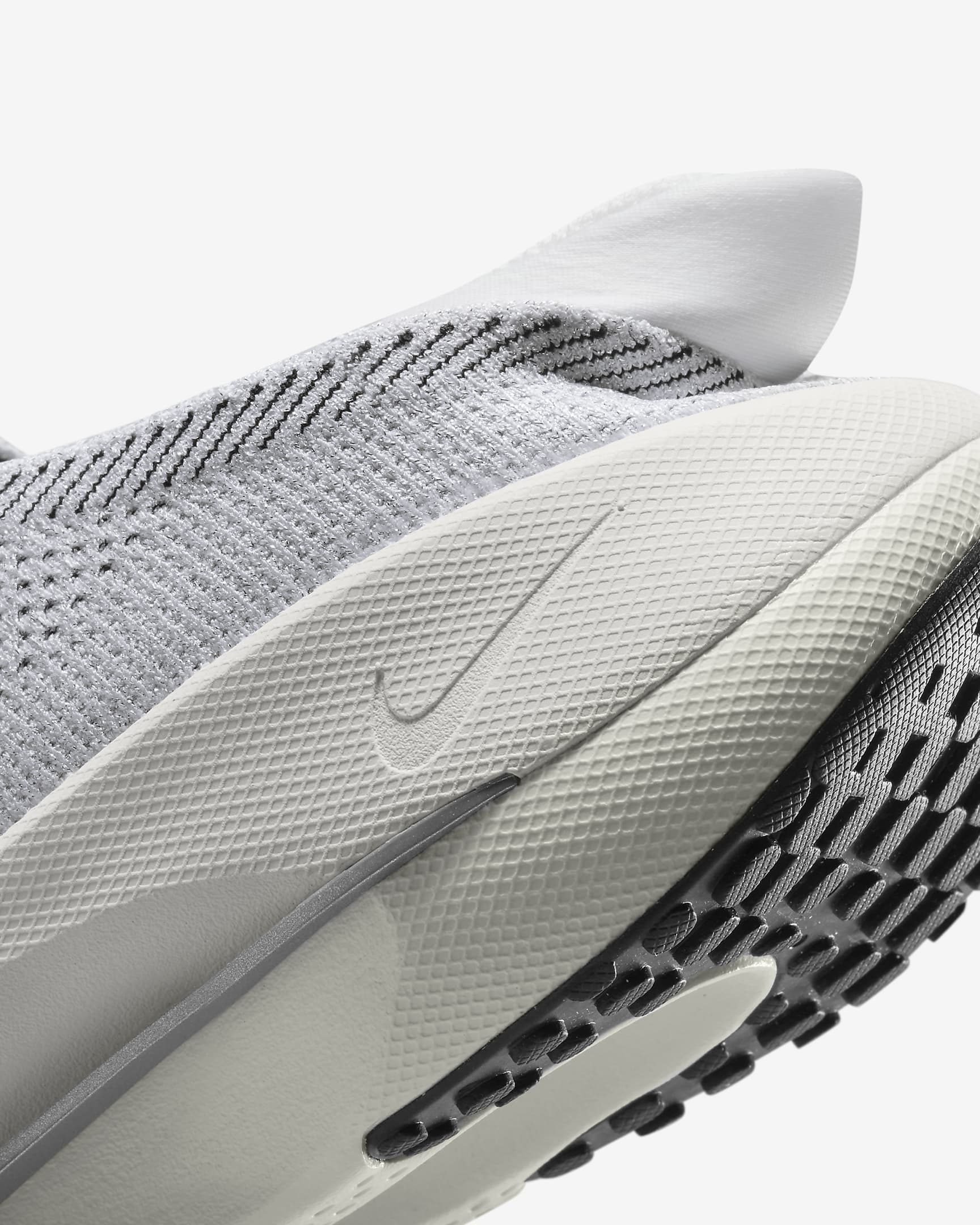 (W) Nike Rayna Easy-On PRM 'Summit White Sail' 圖 9