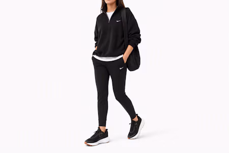 Order (W) Nike React Escape Run ''Schwarz'' CV3817-002