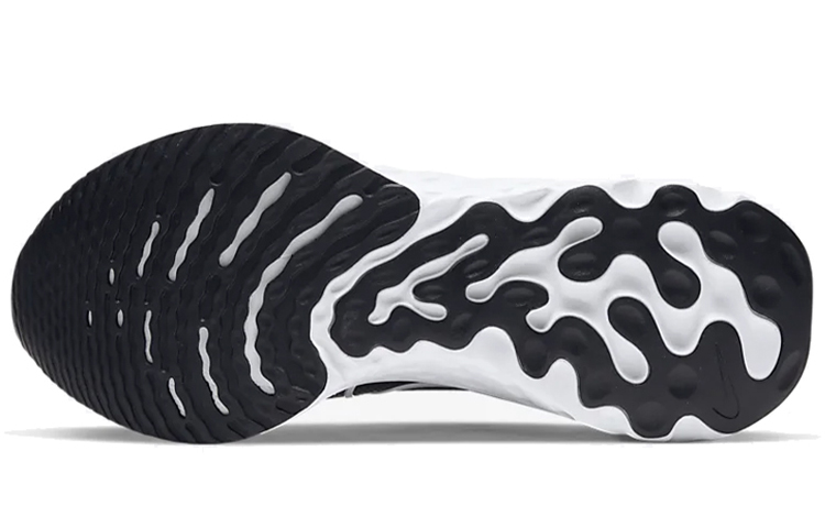 Sizing (W) Nike React Infinity Run ''Schwarz'' CD4372-002