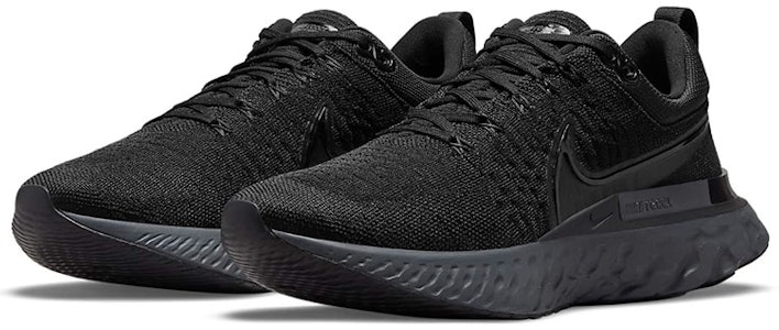 (W) 耐克 React Infinity Run Flyknit 2 '黑色铁灰' CT2423-006 Lookbook (W) 耐克 React Infinity Run Flyknit 2 '黑色铁灰' CT2423-006