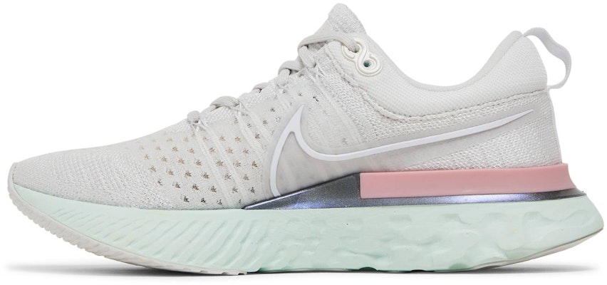 (W) Nike React Infinity Run Flyknit 2 'Platinum Tint' Zapatillas de Running CT2423-007 Lookbook (W) Nike React Infinity Run Flyknit 2 'Platinum Tint' Zapatillas de Running CT2423-007