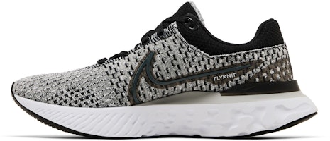 Lookbook (W) Nike React Infinity Run Flyknit 3 ''Schwarz Dunkles Rauchgrau'' DD3024-006