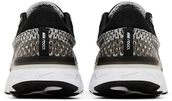 Details for (W) Nike React Infinity Run Flyknit 3 ''Schwarz Dunkles Rauchgrau'' DD3024-006