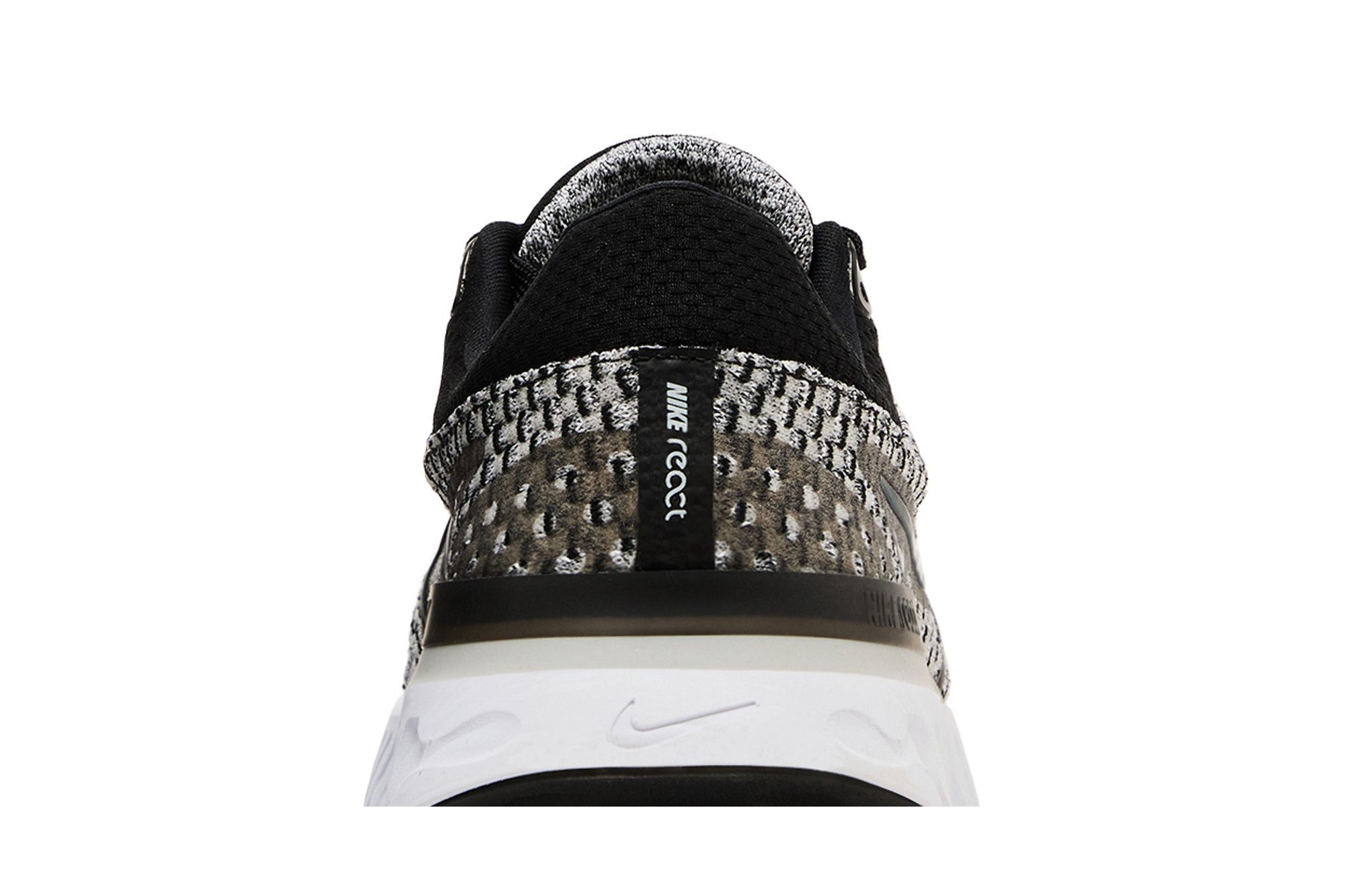 Sizing （女性用）Nike React Infinity Run Flyknit 3 ‘黑色暗煙灰’ DD3024-006