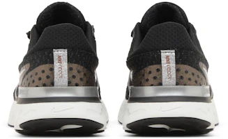 Details for (W) Nike React Infinity Run Flyknit 3 ''Schwarz Metallic Kupfer'' DD3024-009
