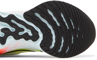 (W) 나이키 리액트 인피니티 런 플라이니트 3 "화이트 볼트" DX3351-100 Purchase (W) 나이키 리액트 인피니티 런 플라이니트 3 "화이트 볼트" DX3351-100