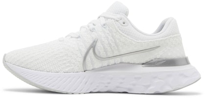 (女性)Nike React Infinity Run Flyknit 3 白色 金屬銀 DD3024-101 Lookbook (女性)Nike React Infinity Run Flyknit 3 白色 金屬銀 DD3024-101
